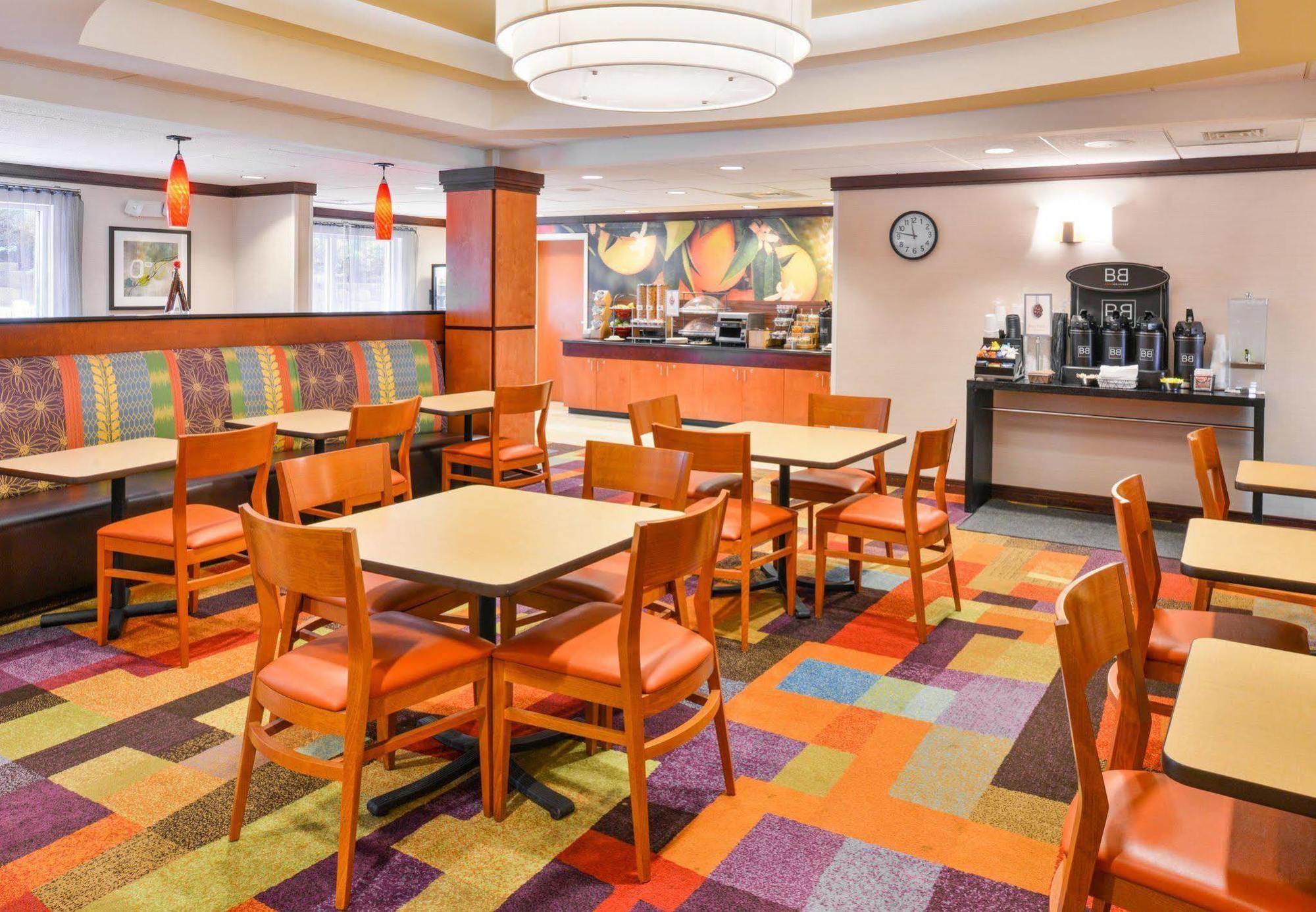 Fairfield Inn And Suites By Marriott Asheboro Exterior photo
